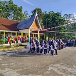 MTsN 2 Tanah Datar Mengadakan Tadabbur Alam ke Bukit Solo Nagari Sumanik Dalam Rangka Memeriahkan HUT RI ke-80