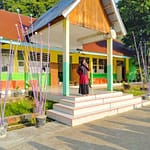 Kegiatan Kokurikuler Resmi Dibuka, MTsN 2 Tanah Datar Melaksanakan Penanaman Tanaman Obat Keluarga (TOGA)