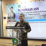 Kepala MTsN 2 Tanah Datar Mengikuti Pembinaan ASN Jajaran Kemenag Tanah Datar Bersama Irjen Kemenag RI